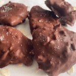 ALMOND MAGNUM YOGHURT CLUSTERS