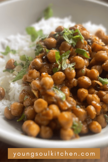 Easy Vegan Chickpea Curry 